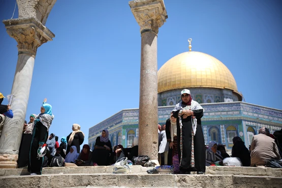 Mescid-i Aksa'da coşkulu cuma namazı